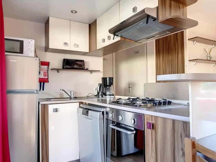 Le Moorea Mobilhome Camping Le Montourey 4 Etoiles Фрежус Екстер'єр фото