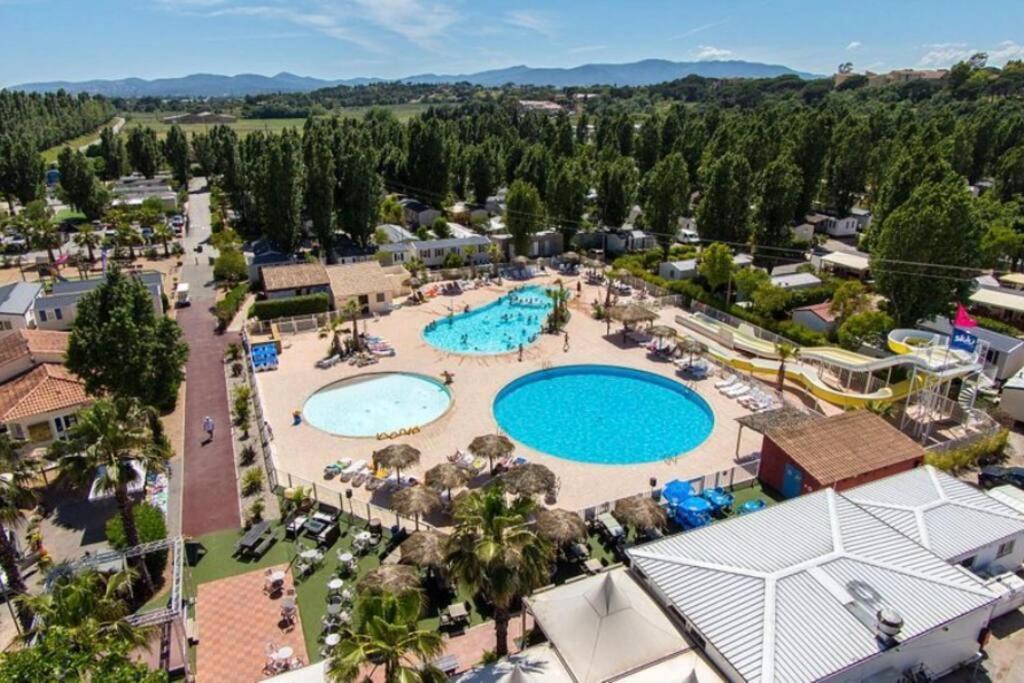 Le Moorea Mobilhome Camping Le Montourey 4 Etoiles Фрежус Екстер'єр фото